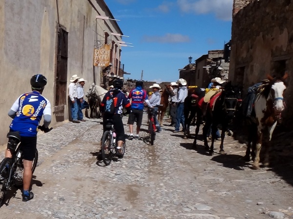 Ecoturismo a pie, en bicicleta y a caballo,Real de Catorce SLP 