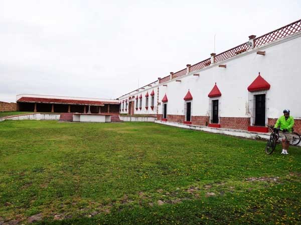 Hacienda La Laguna y cicloturismo. Estado de Tlaxcala