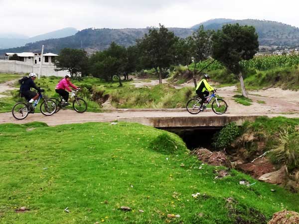 Ciclismo MTB ruta Tlaxco Pueblo Mágico a Lago Atlanga Estado de Tlaxcala