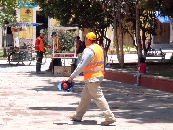 Trabajadores de las minas en el centro de Real de Asientos Ags.