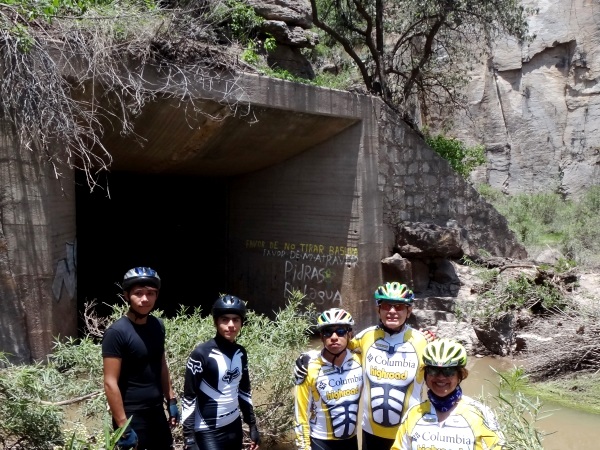 Escala cicloturista en Boca del Tünel, Parque Aventura del Municipio de San Josá de Gracia Pueblo Mágico Estado de Aguascalientes. Ruta Rincón de Romos-San José de Gracia