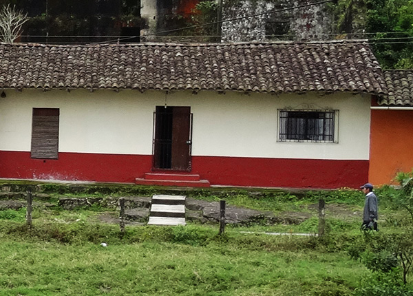 Senderismo, casa rural ruta Cuetzalan-Tzicuilan, Estado de Puebla