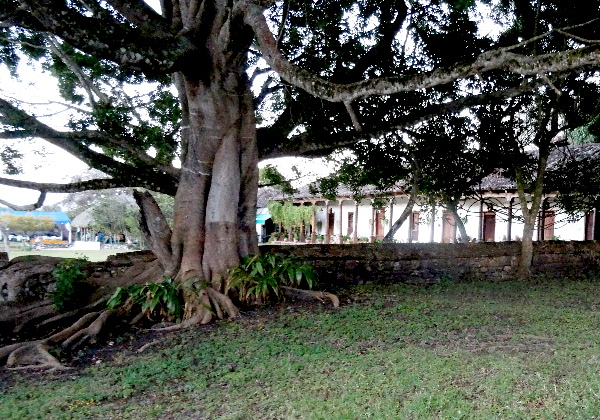 Parador hotel y museo Santa María, carretera a Lagunas de Montebello Chiapas 2017