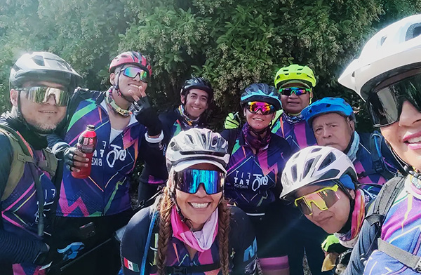 Grupo FitFat Bikers en Los Sauces, rumbo al ejido El Limón, Tepalcingo Morelos